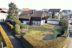Einfamilienhaus mit großem Grundstück, Doppelgarage u. viel Potential in Top-Lage! – Die vollständige Adresse der Immobilie erhältst du vom Anbieter., 74172 Neckarsulm – Vorschaubild 1