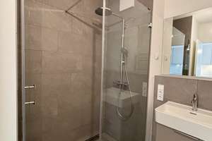 Zentral in Berlin & nah Park *Neubau Erstbezug * 2 Zim im 2.OG * Balkon * Einbauküche * Befristet – Die vollständige Adresse der Immobilie erhältst du vom Anbieter., 10249 Friedrichshain, Berlin – Vorschaubild 7