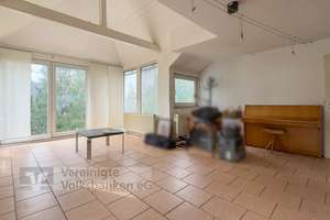 Zweifamilienhaus auf Erbbaugrundstück mit großem Garten in Bestlage von Böblingen - Waldburg – Die vollständige Adresse der Immobilie erhältst du vom Anbieter., 71032 Böblingen – Vorschaubild 9