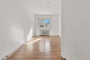 3-Zimmer Wohnung mit Balkon – Die vollständige Adresse der Immobilie erhältst du vom Anbieter., 46145 Sterkrade-Mitte, Oberhausen – Vorschaubild 4