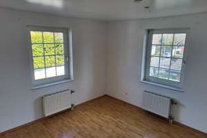 Frisch renovierte 2-Zimmer-Wohnung mit Balkon in Toplage – Köln-Müngersdorf – Ährenweg 27, 50933 Müngersdorf, Köln – Vorschaubild 9