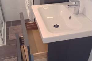 helle 2 Zimmer mit Balkon, Bonn nähe Post, Telekom inkl. Hausmeisterservice – Bernkasteler Straße 1, 53175 Friesdorf, Bonn – Vorschaubild 12