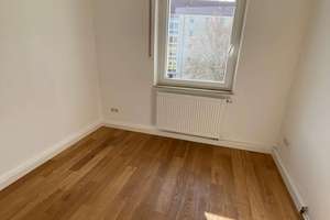 Neu renovierte 3-Zimmer-Wohnung mit Balkon in Nürnberg Schweinau – Friesenstraße 62, 90441 Hohe Marter, Nürnberg – Vorschaubild 5