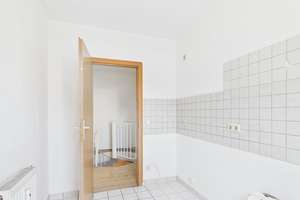Bezugsfreie Maisonettewohnung mit 3 nutzbaren Räumen und Garten ! – Türkisstraße 7, 4319 Engelsdorf, Leipzig – Vorschaubild 13