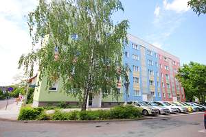 Nachnutzer gesucht! 3- Raumwohnung mit Balkon, Dusche, ganz unten. – Kattowitzer Str. 23, 6128 Südstadt, Halle (Saale) – Vorschaubild 3