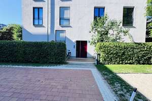 Bogenhausen-Oberföhring: Moderne, renovierte 3-Zi.-Wohnung nahe Isarhochufer (89 m², Süd-Balkon, TG) – Die vollständige Adresse der Immobilie erhältst du vom Anbieter., 81925 Oberföhring, München – Vorschaubild 8