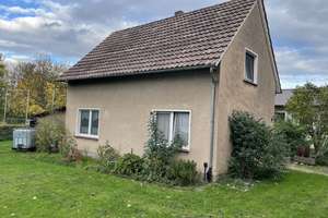 Zwei Wohnhäuser mit insgesamt vier Wohneinheiten auf einem Grundstück – Die vollständige Adresse der Immobilie erhältst du vom Anbieter., 37688 Beverungen – Vorschaubild 4