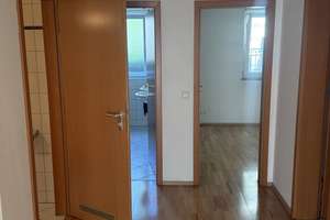 Frisch saniert: Helle 2,5-Zimmer-Wohnung in Bad Cannstatt – Die vollständige Adresse der Immobilie erhältst du vom Anbieter., 70372 Kurpark, Stuttgart – Vorschaubild 18