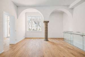 Maisonettewohnung mit Balkon nahe Botanischer Garten
