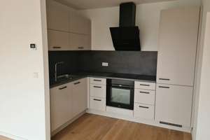 Exklusive 2-Zimmer-Wohnung mit EBK nach Kernsanierung (2023) im Bismarckviertel – Cracauer Straße 91-93, 47799 Cracau, Krefeld – Vorschaubild 4