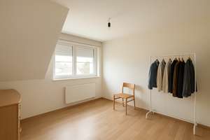 Mehr Raum fürs Leben – charmante Doppelhaushälfte mit ca. 196 m² Wohn- & Nutzfläche in Hamburg-Lurup – Die vollständige Adresse der Immobilie erhältst du vom Anbieter., 22547 Lurup, Hamburg – Vorschaubild 10