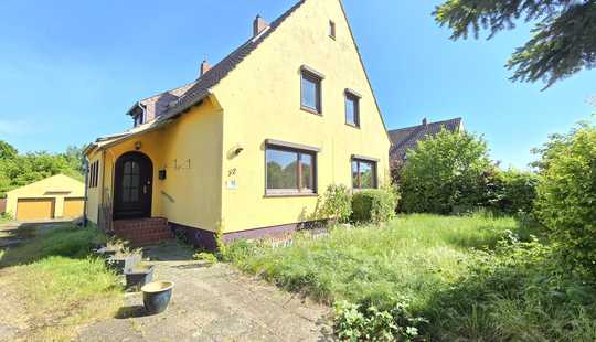 Bild von ! Zwei­familienhaus mit großem Grundstück in Bestlage von Ritterhude-Ihlpohl zu verkaufen !