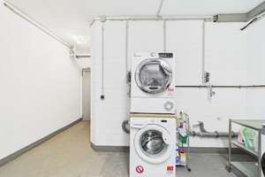 Gepflegtes Penthouse in attraktiver Wohnlage von Köln mit großzügiger Dachterrasse! – Ober Buschweg 1A, 50999 Sürth, Köln – Vorschaubild 24
