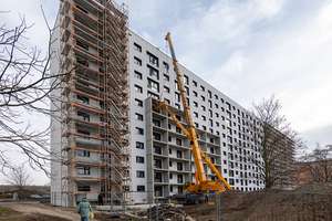 Mit weißem Wohnberechtigungsschein