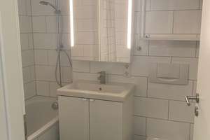 Großzügige und sehr schöne  1-Zimmer Wohnung in München-Schwabing, direkt vom Eigentümer – Leopoldastraße 206, 80804 Neufreimann, München – Vorschaubild 12