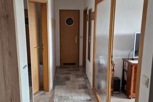 4,5 Raum-Maisonette-Wohnung in ruhiger Wohnanlage. Mit Balkon und Garage – In den Weiden 16, 99090 Kühnhausen, Erfurt – Vorschaubild 11