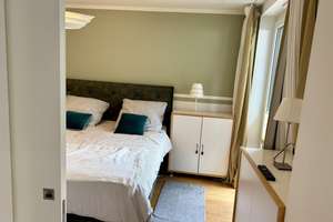 Geschmackvolle Wohnung mit vier Zimmern, Balkon und  Privatterrasse in HafenCity, Hamburg – Die vollständige Adresse der Immobilie erhältst du vom Anbieter., 20457 HafenCity, Hamburg – Vorschaubild 7