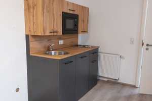 Kleinbüro mit Einbauküche – Derchinger Straße 85b, 86165 Augsburg – Vorschaubild 2