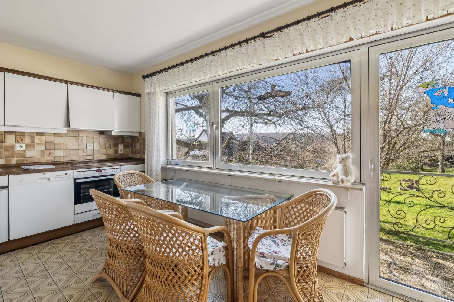 Wohnhaus mit großem Grundstück und bis zu drei Wohneinheiten, Südwestpfalz Kreis – Bild 3