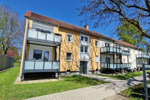 Reinkommen und Wohlfühlen: 3-Zimmer-Wohnung mit großem Balkon