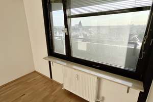 WG Zimmer mit grandiosem Ausblick und moderner Ausstattung  – Kaiserallee 15c, 76185 Weststadt, Karlsruhe – Vorschaubild 3