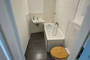 Attraktives Investment in Düsseldorf-City – Zwei modernisierte Wohnungen im Paket – Die vollständige Adresse der Immobilie erhältst du vom Anbieter., 40211 Stadtmitte, Düsseldorf – Vorschaubild 10