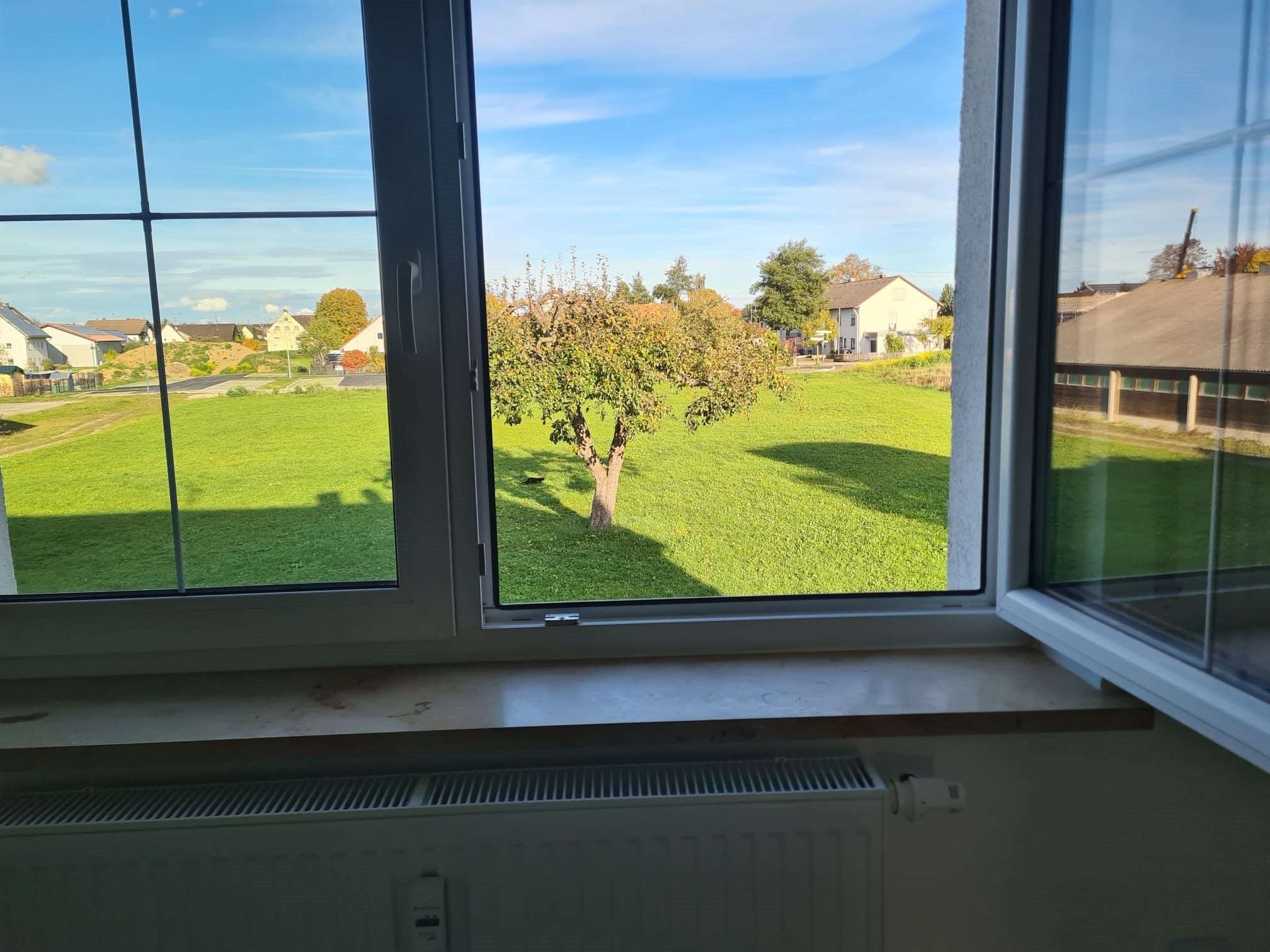 Immobilie in Hiltenfingen - 3 Familienhaus und stark renovierungsbedürftiges Einfamilienhaus - Bild 7