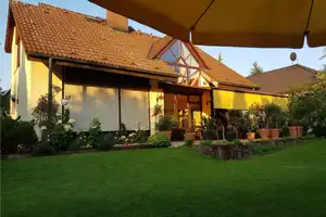Exklusives Architektenhaus im Grünen auf einem optimal gelegenen Hinterliegergrundstück – Berlin – Vorschaubild 5