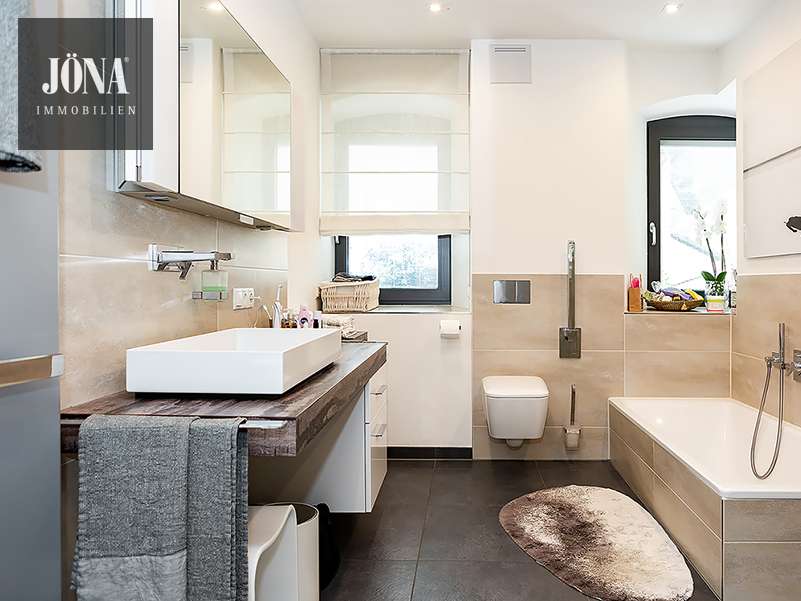 Immobilie in Mainleus - Ein Paradies für Natur- und Tierliebhaber -
Traumhaftes Bauernhaus mit exklusiver Ausstattung - Bild 11