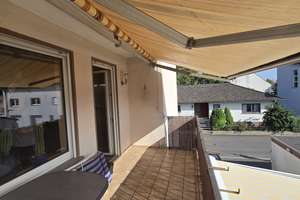 Schöne geräumige 4-Zimmer-Wohnung mit Balkon im 1.OG in Friedrichsdorf-Seulberg zu vermieten  – Die vollständige Adresse der Immobilie erhältst du vom Anbieter., 61381 Friedrichsdorf – Vorschaubild 9