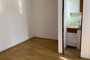 1-Zimmer-Wohnung mit Balkon und Küchenzeile in Ulm – Die vollständige Adresse der Immobilie erhältst du vom Anbieter., 89073 Oststadt, Ulm – Vorschaubild 2