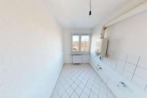 Helle 3-Raum-Wohnung mit Balkon und Tageslichtbad – Neefestr. 61, 9119 Kapellenberg, Chemnitz – Vorschaubild 2