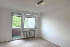 Helle 3-Zi-Wohnung mit 2 Balkonen in zentraler, grüner Lage von Köln Nippes.  – Die vollständige Adresse der Immobilie erhältst du vom Anbieter., 50733 Nippes (Ortsteil), Köln – Vorschaubild 1
