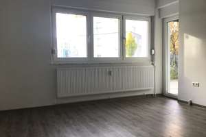 Hier fühlen Sie sich wohl: sanierte 2-Zimmer-Wohnung – Hirschweg 106, 33689 Sennestadt, Bielefeld – Vorschaubild 2