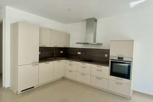 Helle 3-Zimmer-Wohnung mit herrlicher Südterrasse und Privatgarten! – Allinger Str. 23, 81249 Altaubing, München – Vorschaubild 6