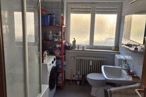 Attraktive 3-Zimmer-Wohnung in bester Lage – großzügige Terrasse & Balkon, Aufzug, ruhige Wohnstraße – Friedrich-Ebert-Straße 9/1, 72762 Reutlingen-Mitte, Reutlingen – Vorschaubild 7
