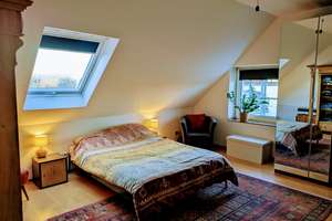 Ruhige Dachgeschosswohnung mit zwei Zimmern und Balkon in Krefeld – Dionysiusstraße 143, 47798 Stadtmitte, Krefeld – Vorschaubild 11