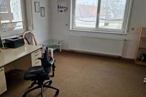 Großes Zweifamilienhaus mit Einliegerwohnung und Werkstatt für Autobastler – Die vollständige Adresse der Immobilie erhältst du vom Anbieter., 86692 Münster – Vorschaubild 13