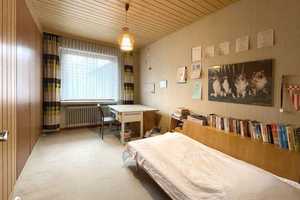 Architektenhaus . 9 Zimmer . Doppelgarage . Einlieger-Whg. . Schwimmbad – Bremen – Vorschaubild 15