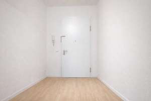 Helle DG-Wohnung mit gutem Grundriss Neubau 1998 *** Mit Balkon und Tiefgaragenstellplatz – Moissistraße 10, 12489 Adlershof, Berlin – Vorschaubild 12
