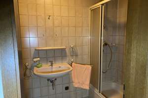 Property thumbnail 12