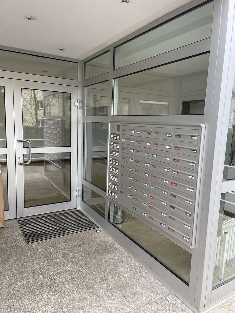 Immobilie in Bad Homburg vor der Höhe - 1-Zimmerwohnung mit Balkon und Blick nach Frankfurt - Bild 1