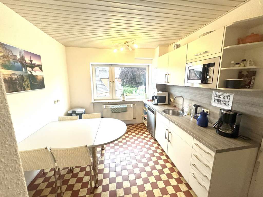 Immobilie in Oldenburg in Holstein - helle 5-Zimmer-Wohnung in zentraler Lage von Oldenburg - Bild 1