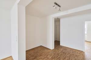 Moderne 3-Zimmer-Eigentumswohnung mit Westbalkon in begehrter Lage von Köln-Marienburg – Die vollständige Adresse der Immobilie erhältst du vom Anbieter., 50968 Marienburg, Köln – Vorschaubild 13