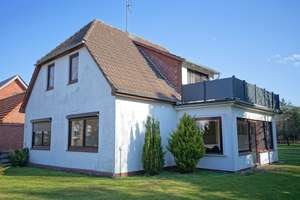 Volksbank Immobilien:
Einfamilienhaus mit Einliegerwohnung auf herrlichem Grundstück – Die vollständige Adresse der Immobilie erhältst du vom Anbieter., 27619 Schiffdorf – Vorschaubild 1