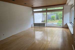 Wunderschöner Bungalow, in ruhiger Lage mit Fernwärme und magischem Garten in Parknähe! – Die vollständige Adresse der Immobilie erhältst du vom Anbieter., 81735 Gartenstadt Trudering, München – Vorschaubild 2