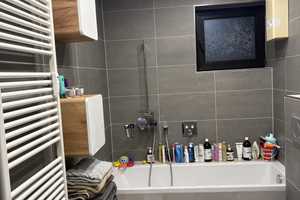 Freundliche 4-Zimmer-Wohnung mit gehobener Innenausstattung mit Balkon in Siegen – Glatzer Str. 18, 57072 Siegen-Wittgenstein (Kreis) – Vorschaubild 2