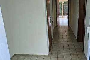 EinFamilienReihenhaus: 93 qm2 Wohnfläche – Die vollständige Adresse der Immobilie erhältst du vom Anbieter., 24576 Bad Bramstedt – Vorschaubild 1