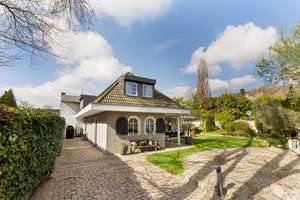 Landhaustraum in Mönchengladbach  – Stilvolles Zuhause mit einzigartigem Charakter – Die vollständige Adresse der Immobilie erhältst du vom Anbieter., 41063 Eicken, Mönchengladbach – Vorschaubild 19