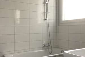 Großzügige 4-Zimmer-Wohnung mit Balkon – Almatastr. 29, 28219 Walle (Ortsteil), Bremen – Vorschaubild 2